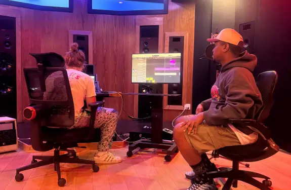 Vision of resilient and connected communities supported by creative collaboration